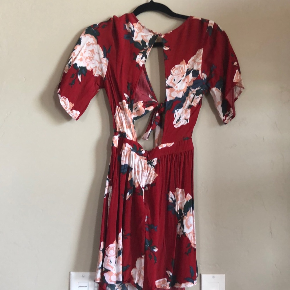 Dress - Picture 4 of 4